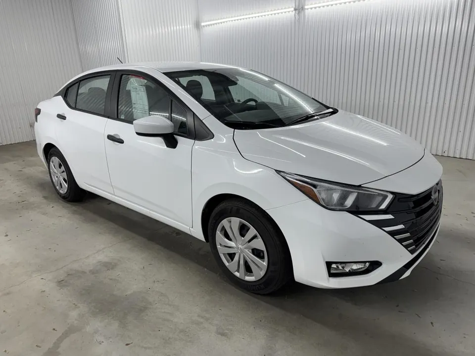 Nissan Versa 2025 photo 5