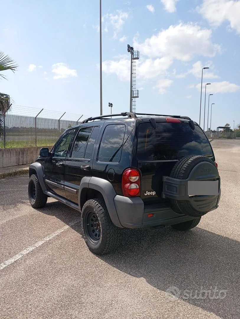 Jeep Cherokee 2008 photo 3