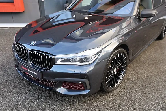 BMW 750I 2015 photo 2