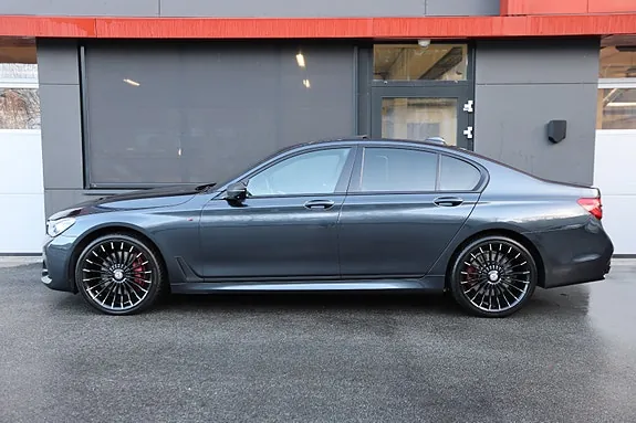 BMW 750I 2015 photo 3