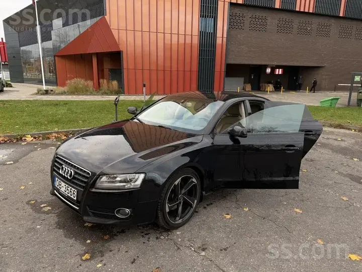 Audi A5 2011 photo 5