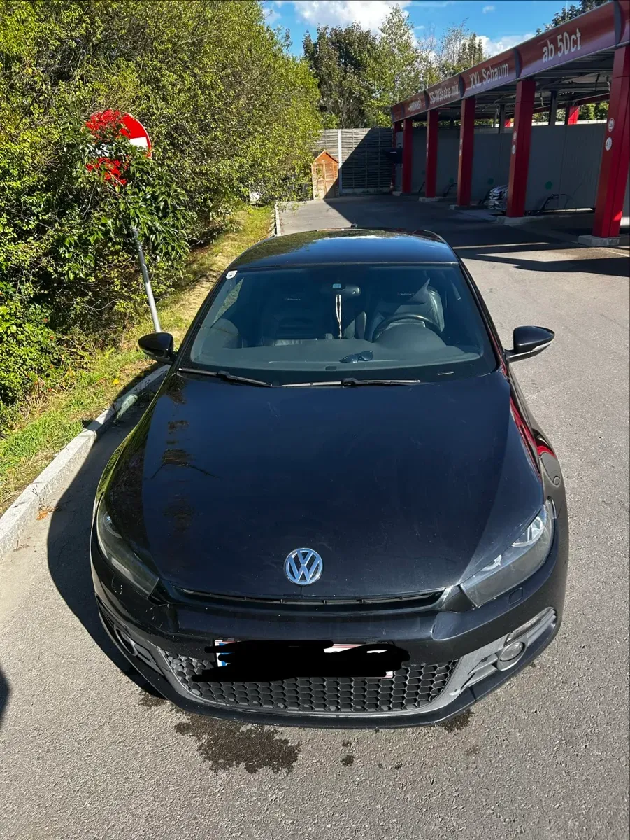 Volkswagen Scirocco 2009 photo 2