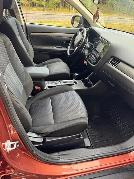 Mitsubishi Outlander 2013 photo 5