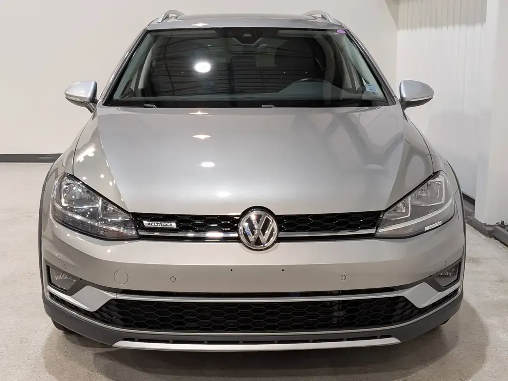 Volkswagen Golf 2018 photo 4