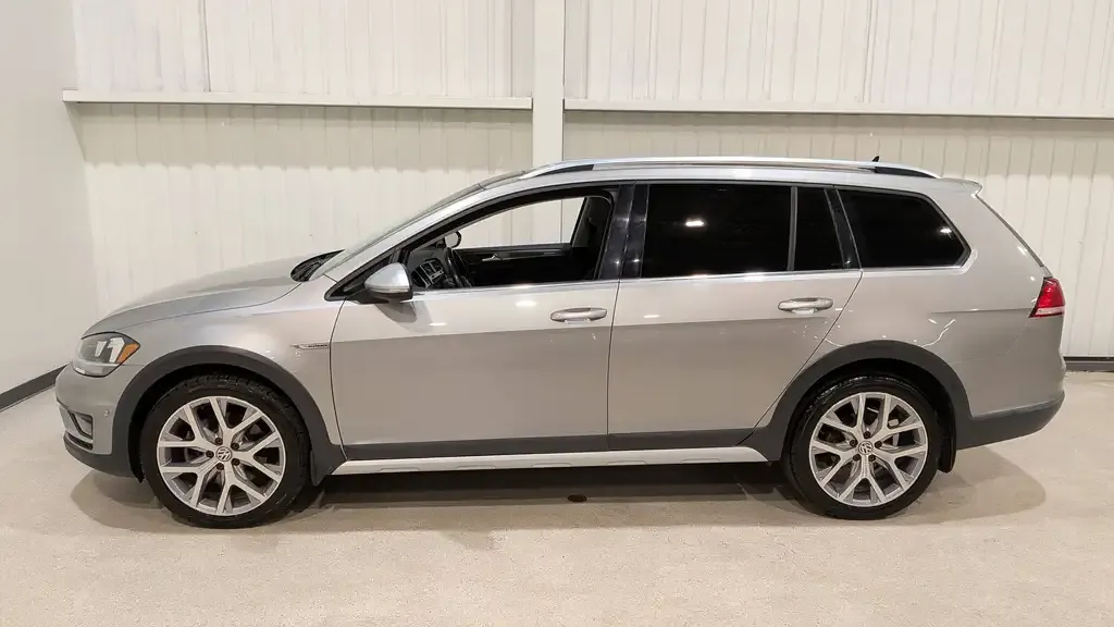 Volkswagen Golf 2018 photo 5