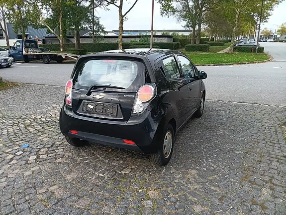Chevrolet Spark 2011 photo 5