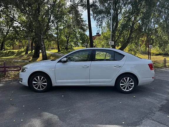 Skoda Octavia 2015 photo 5
