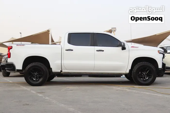 Chevrolet Silverado 2021 photo 4