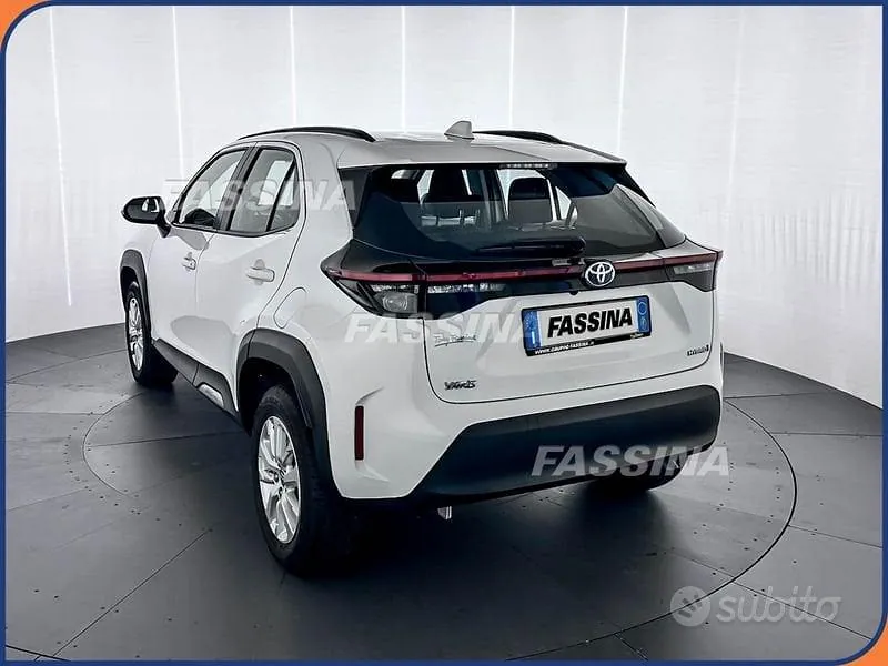 Toyota Yaris Cross 2024 photo 4