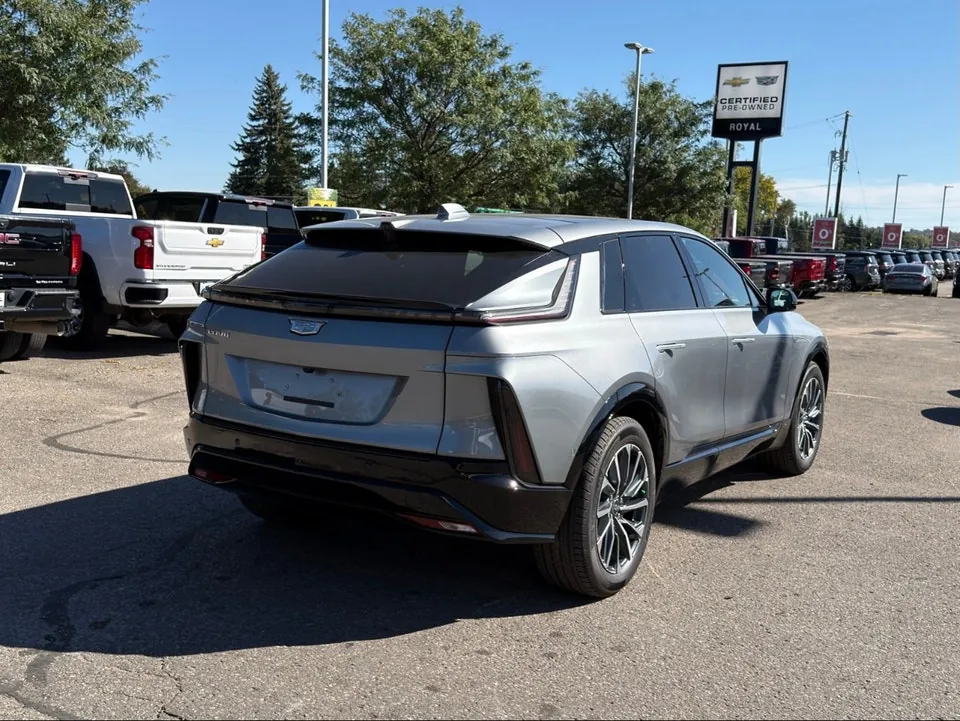 Cadillac Lyriq 2027 photo 5