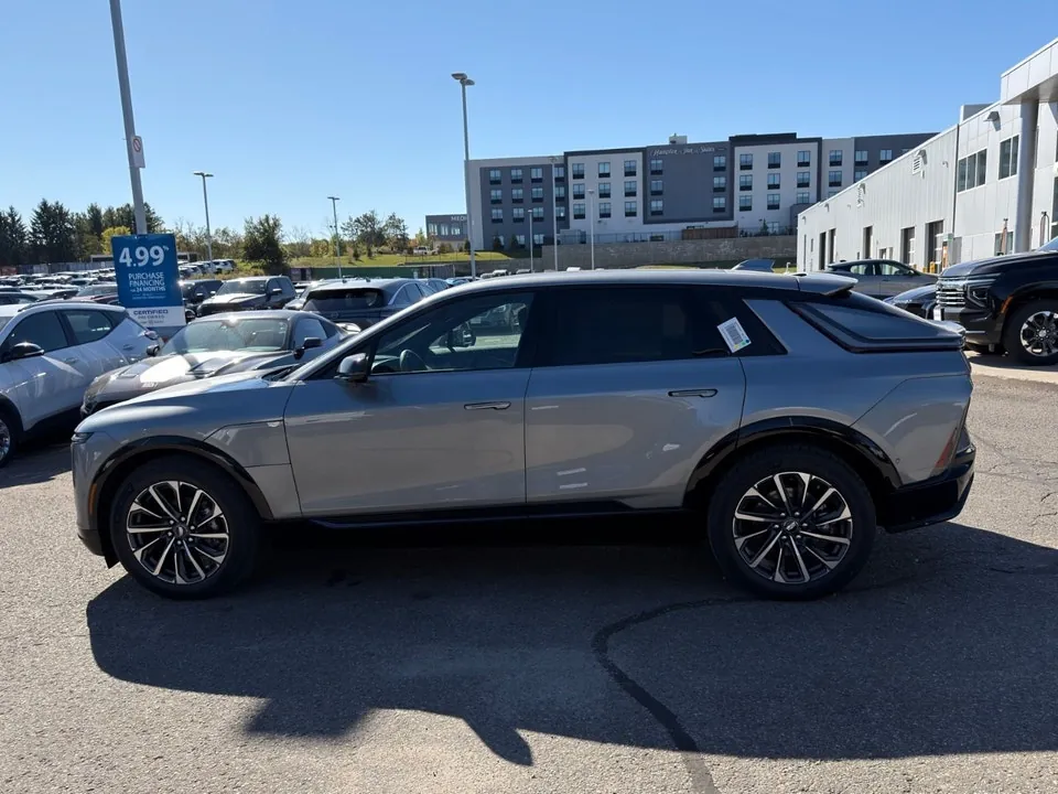 Cadillac Lyriq 2027 photo 2