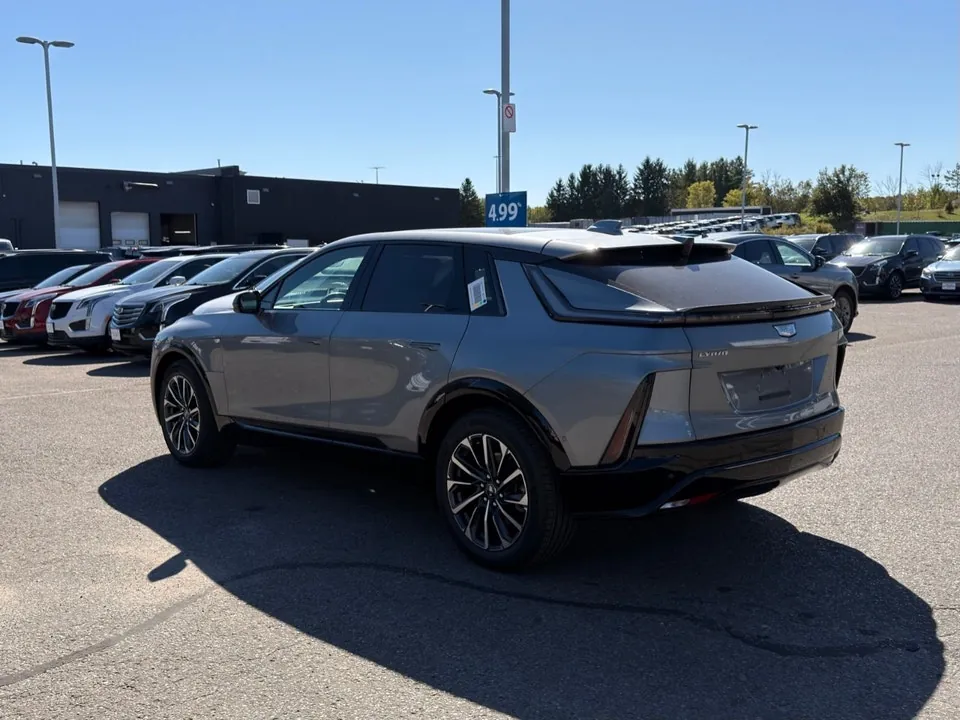 Cadillac Lyriq 2027 photo 3