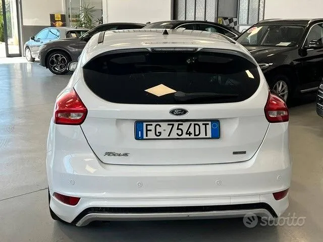 Ford Focus 2016 photo 4