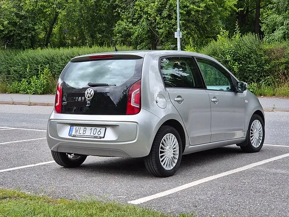 Volkswagen Up 2016 photo 3