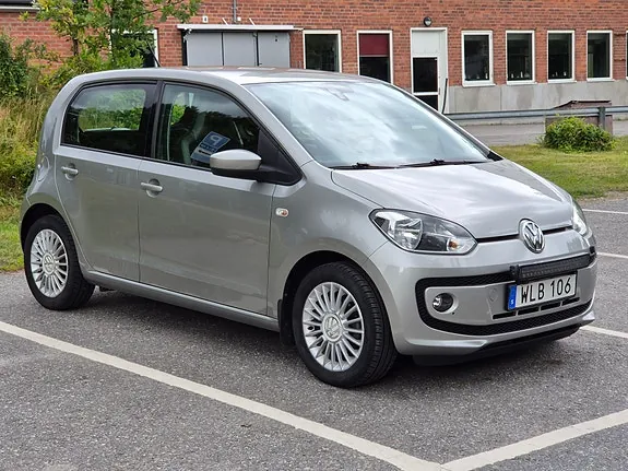 Volkswagen Up 2016 photo 2