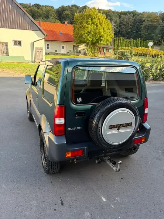 Suzuki Jimny 2009 photo 3