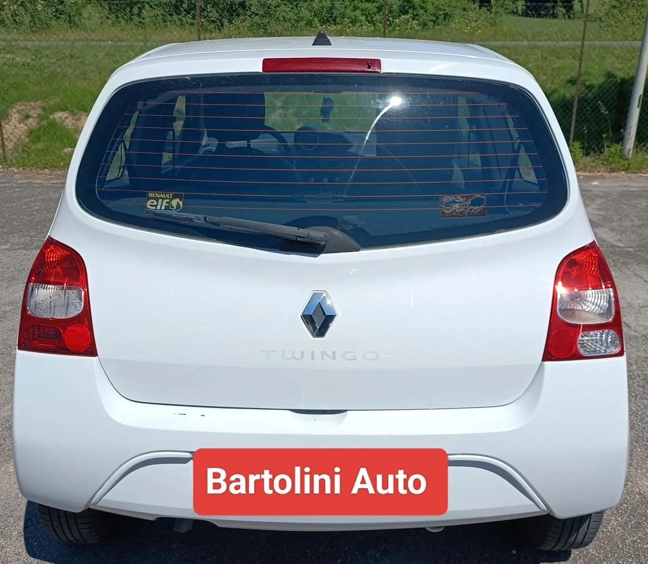 Renault Twingo 2011 photo 2