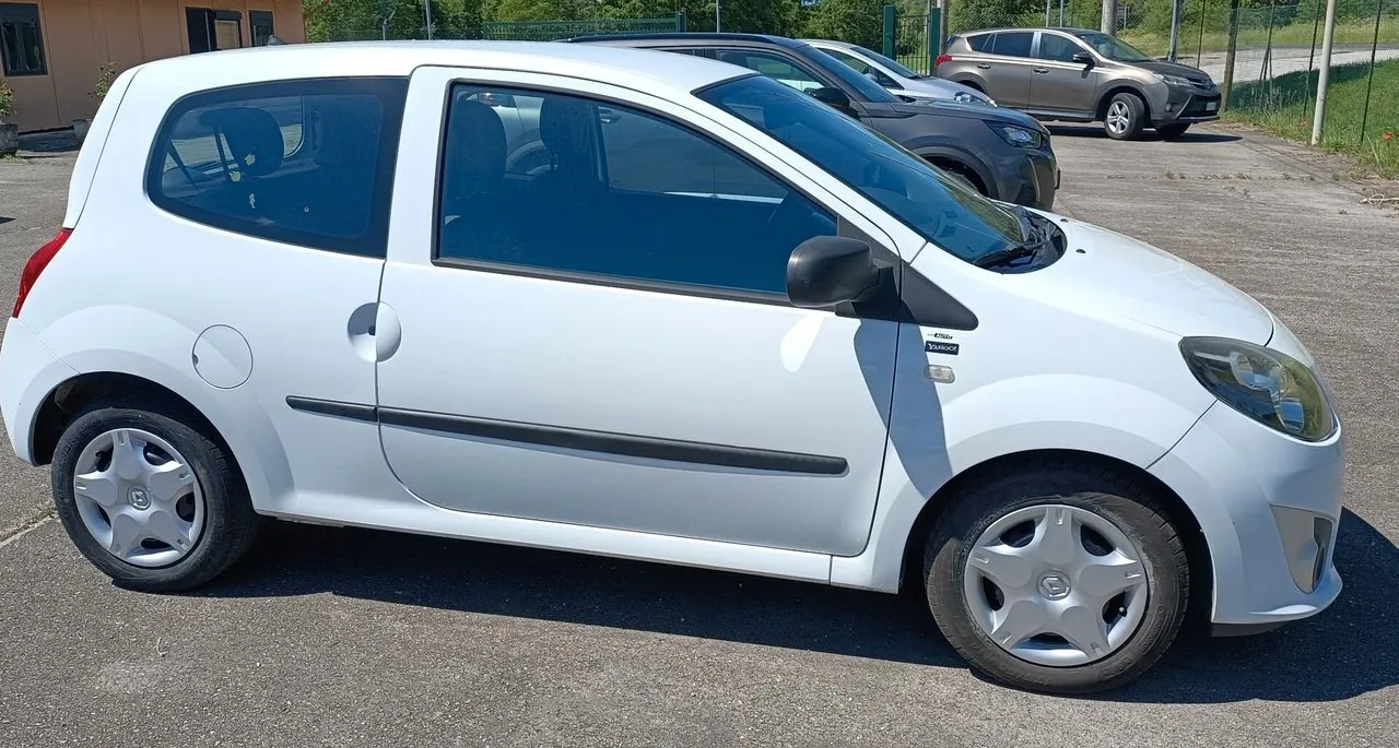 Renault Twingo 2011 photo 4