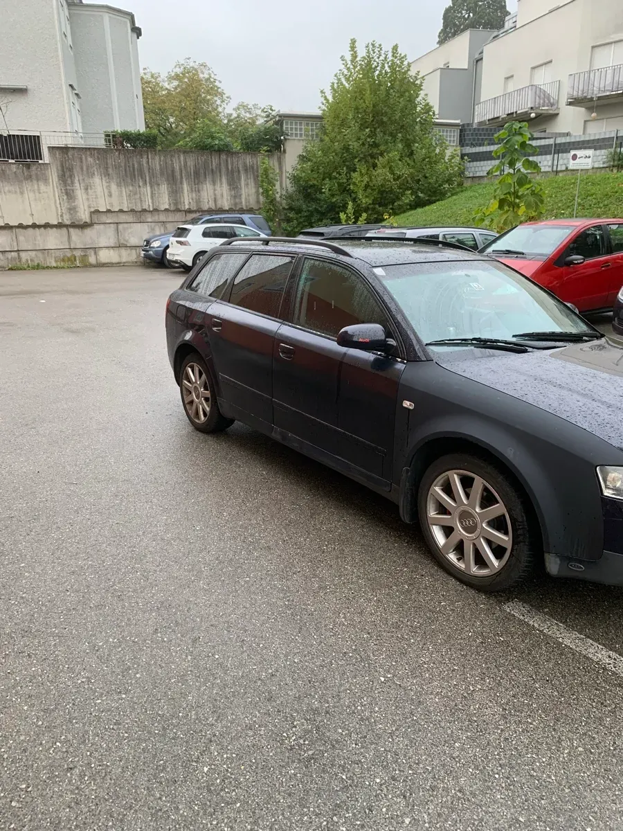 Audi A4 2003 photo 3