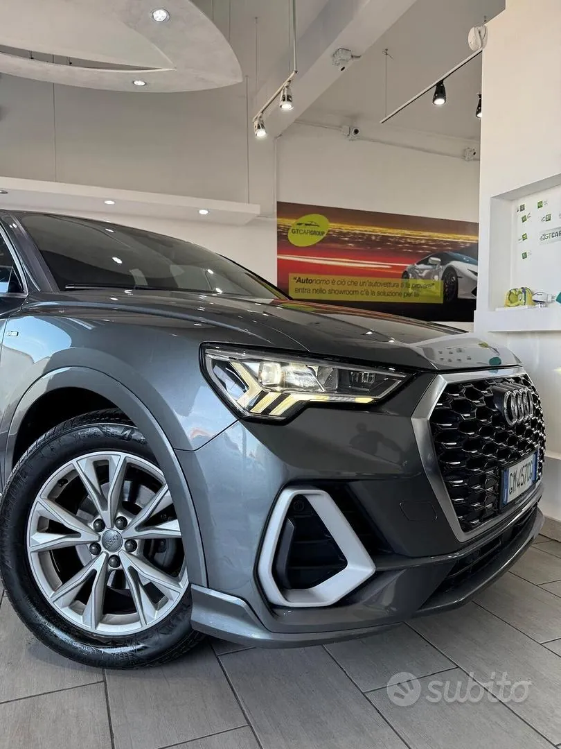 Audi Q3 2020 photo 2