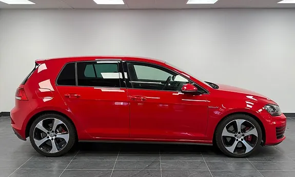 Volkswagen Golf 2015 photo 3