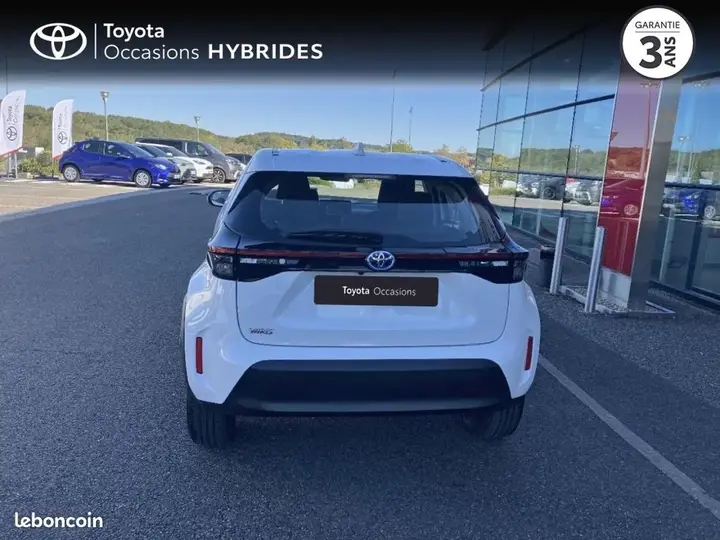 Toyota Yaris Cross 2023 photo 4