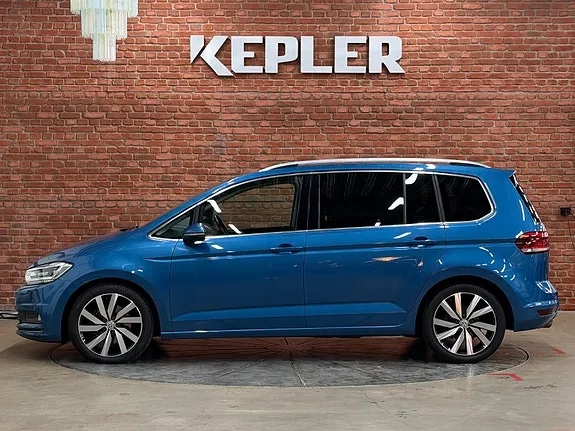 Volkswagen Touran 2018 photo 5