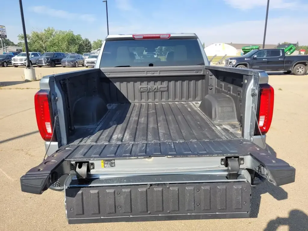 GMC Sierra 1500 2025 photo 5