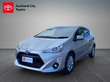 Toyota Aqua 2016 photo 4