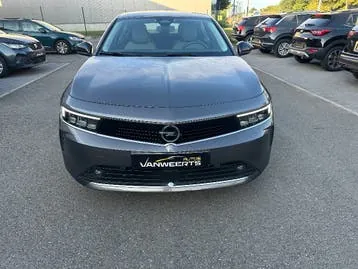 Opel Astra 2023 photo 3