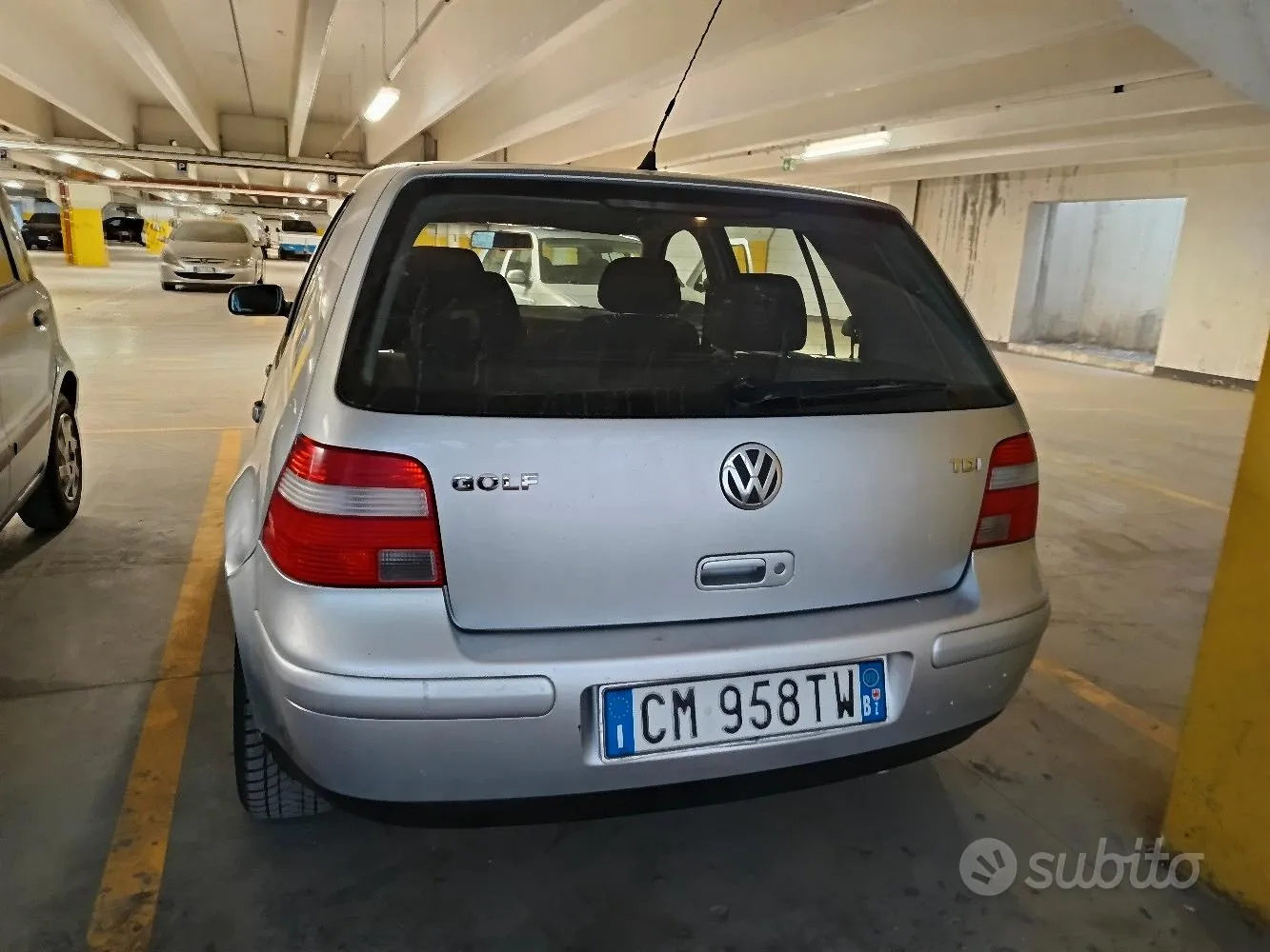 Volkswagen Golf 2003 photo 3