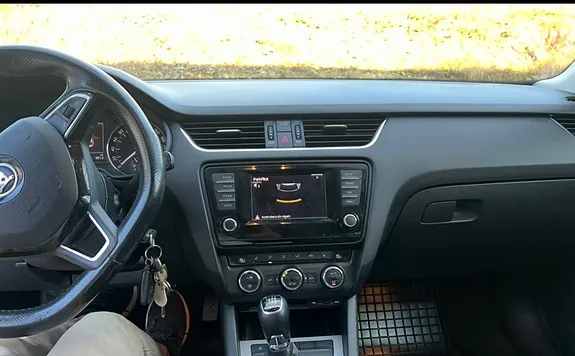 Skoda Octavia 2015 photo 5