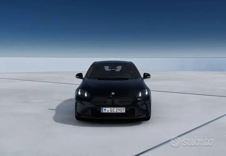 BMW 1 Series photo 3