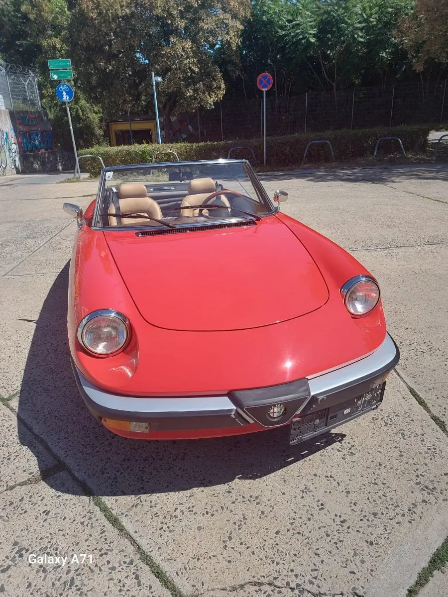 Alfa Romeo Spider