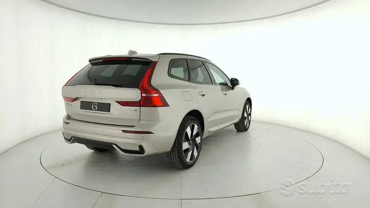 Volvo Xc60 2025 photo 3