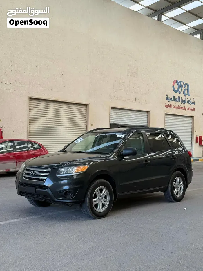 Hyundai Santa Fe 2012 photo 2