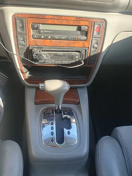 Volkswagen Passat 2002 photo 5