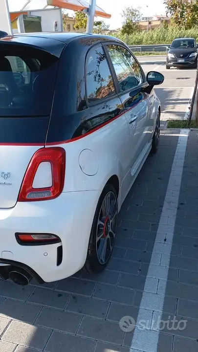 Abarth 595 2021 photo 4