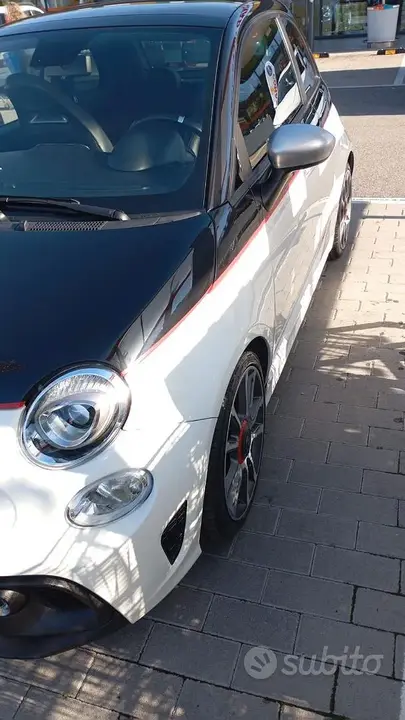Abarth 595 2021 photo 3
