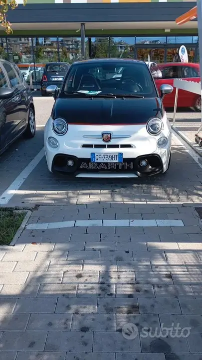 Abarth 595