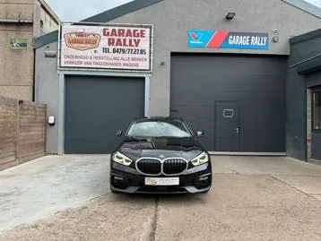 BMW 1 Series 2021 photo 2