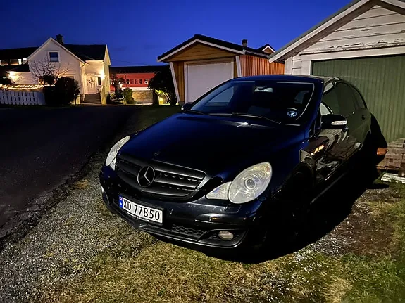 Mercedes-Benz R320 2006 photo 2