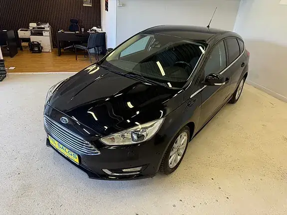 Ford Focus 2015 photo 2