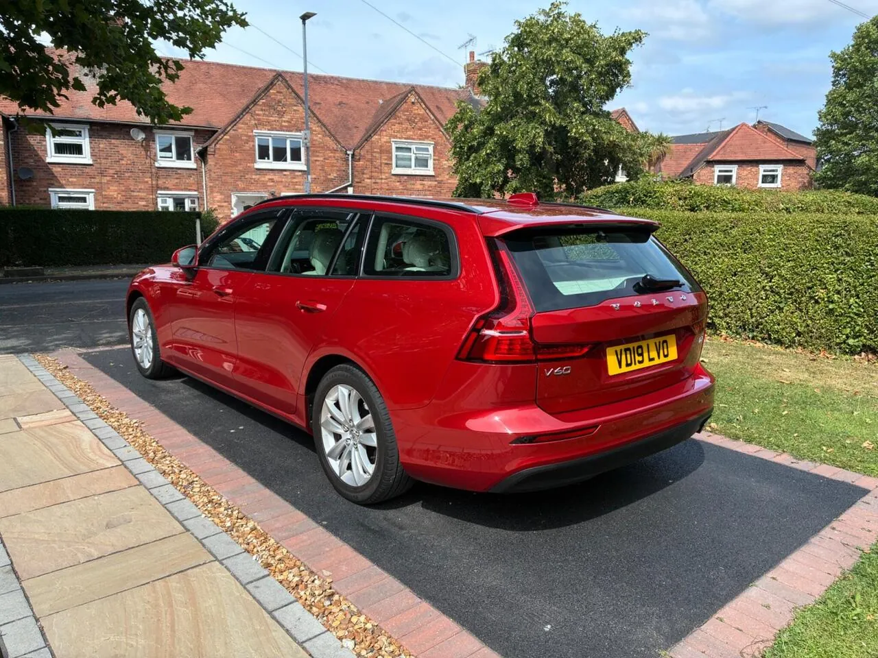 Volvo V60 2019 photo 3
