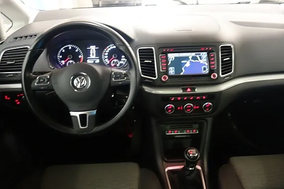 Volkswagen Sharan 2015 photo 4