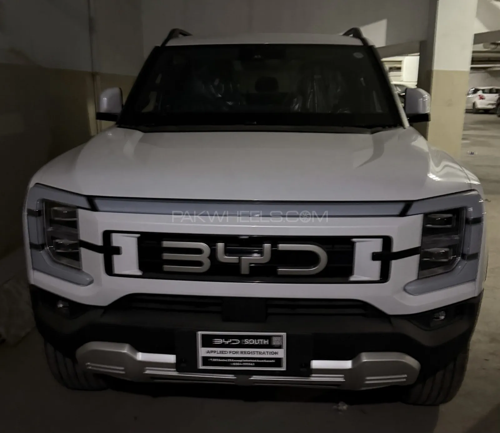 BYD Shark 6