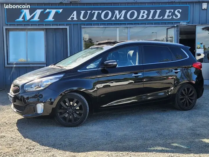 Kia Carens