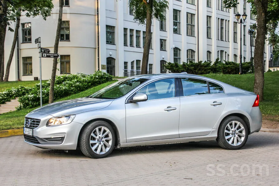 Volvo S60 2016 photo 4