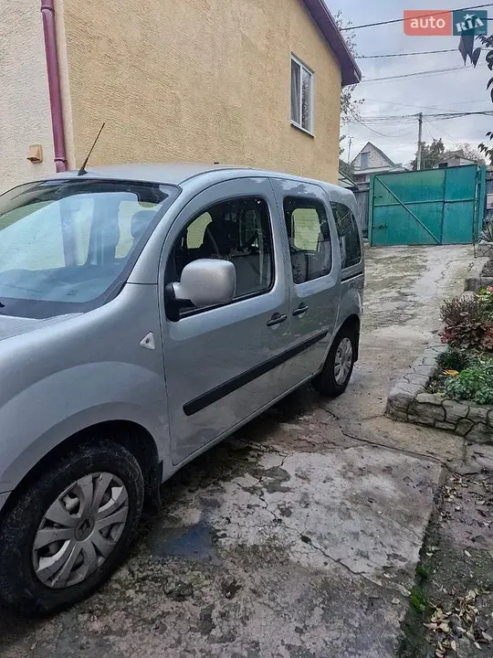 Renault Kangoo 2012 photo 4