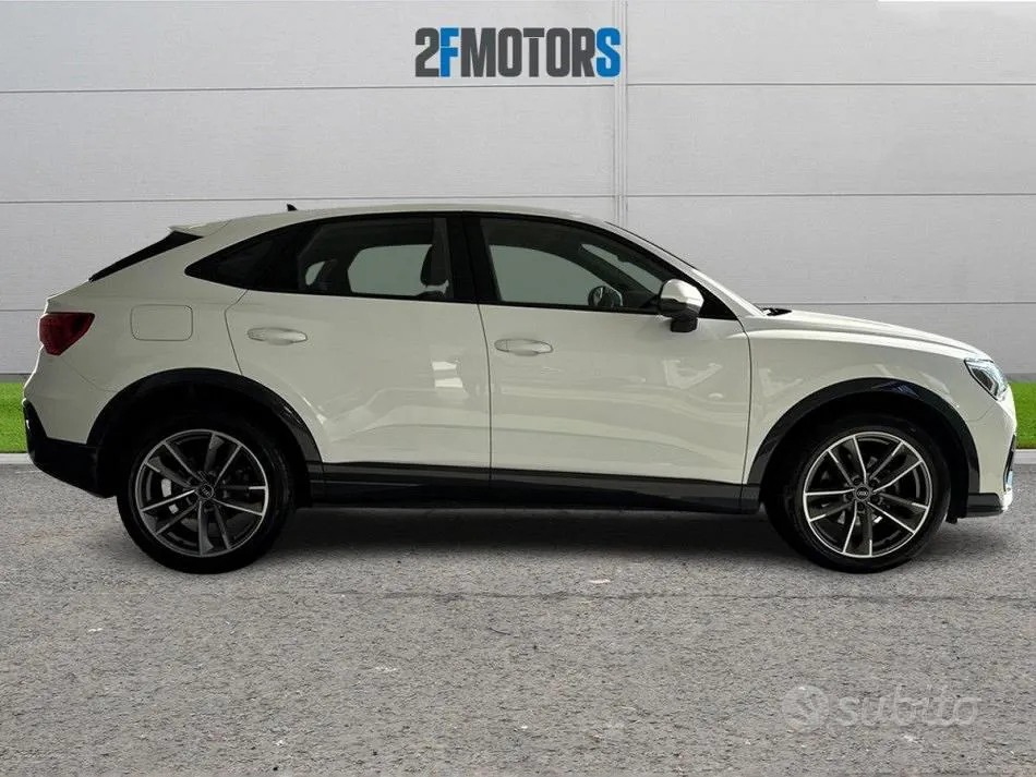 Audi Q3 2020 photo 3